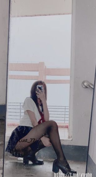 皇帝边被攻c边被打屁股_神马影院手机在线观看