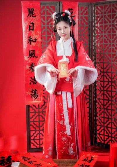 亚洲欧美日韩无删减在线观看_老版国语字幕