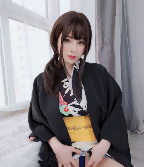 日本护士撒尿XXXX18_1080P完整在线观看